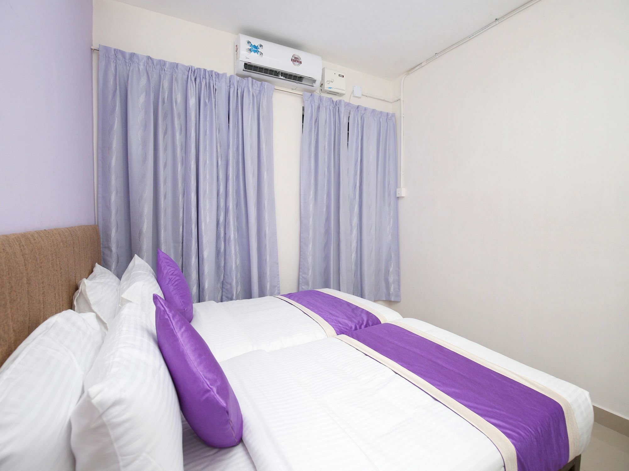 Oyo 9797 Hotel Vbee Plaza Thiruvananthapuram Екстериор снимка