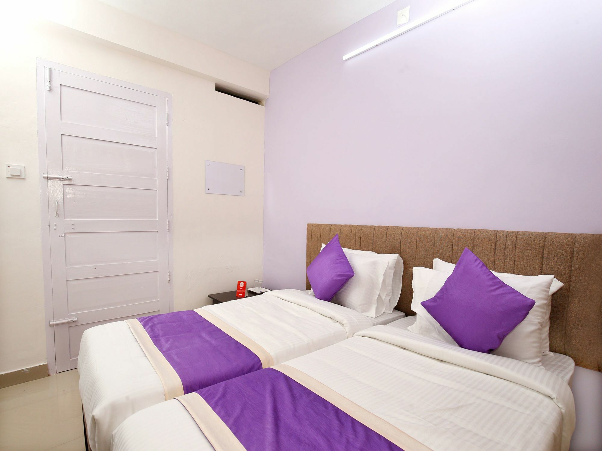 Oyo 9797 Hotel Vbee Plaza Thiruvananthapuram Екстериор снимка