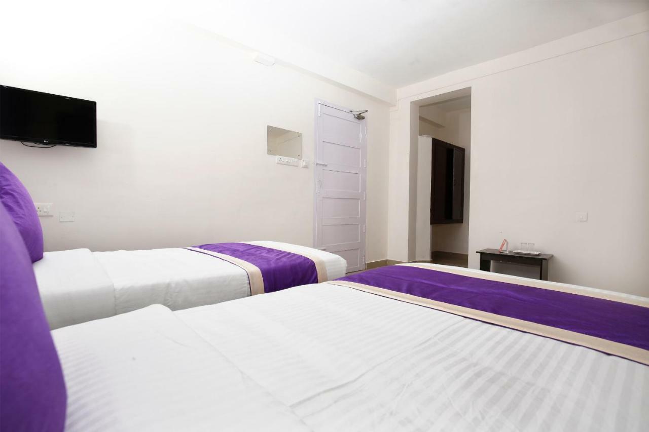 Oyo 9797 Hotel Vbee Plaza Thiruvananthapuram Екстериор снимка