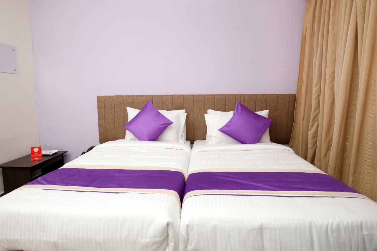 Oyo 9797 Hotel Vbee Plaza Thiruvananthapuram Екстериор снимка